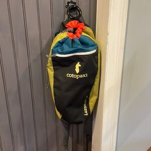 Cotopaxi  backpack Luzon 18